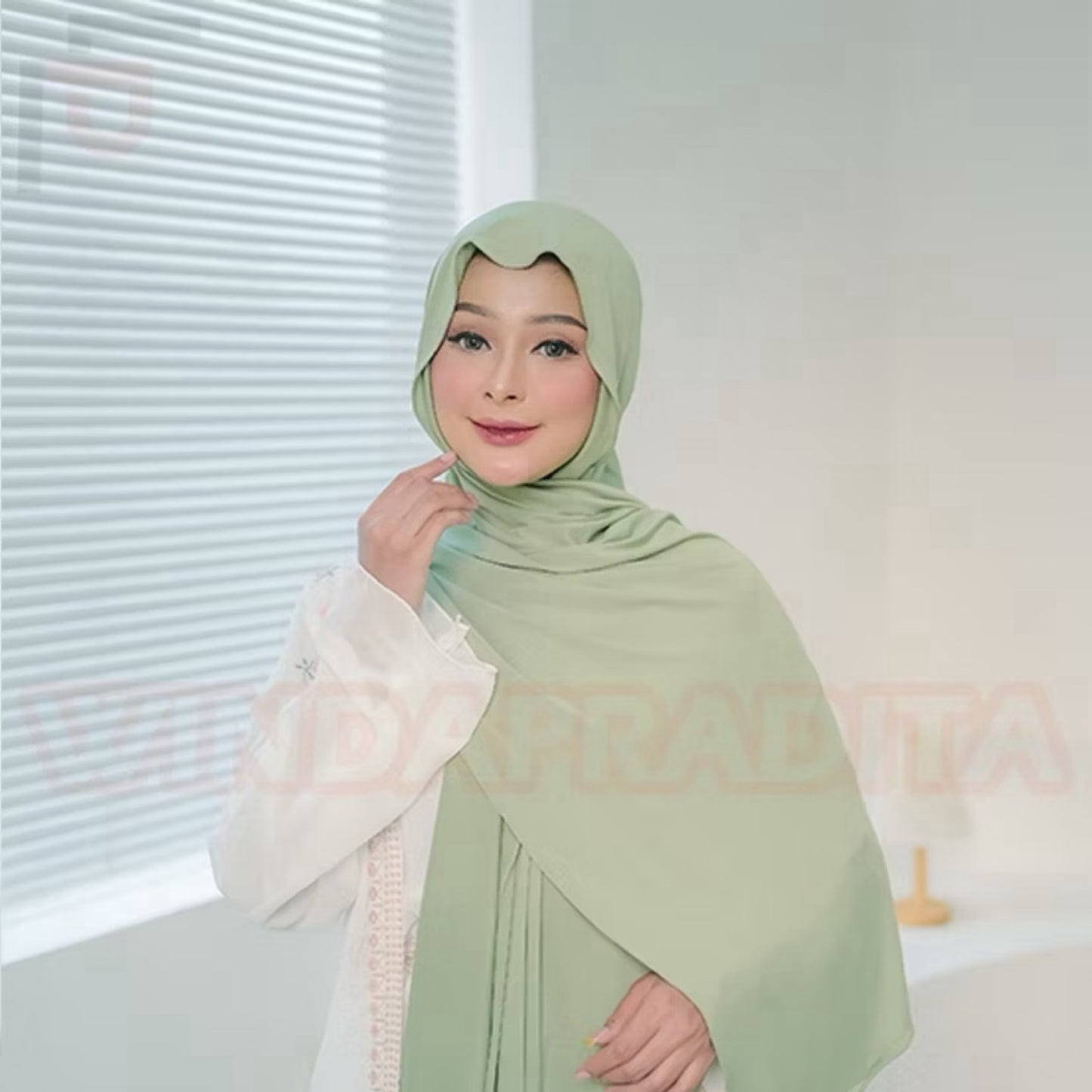 PB224 | Pashmina | Pola Pattern | Polabook